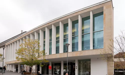 D122 Městská tržnice